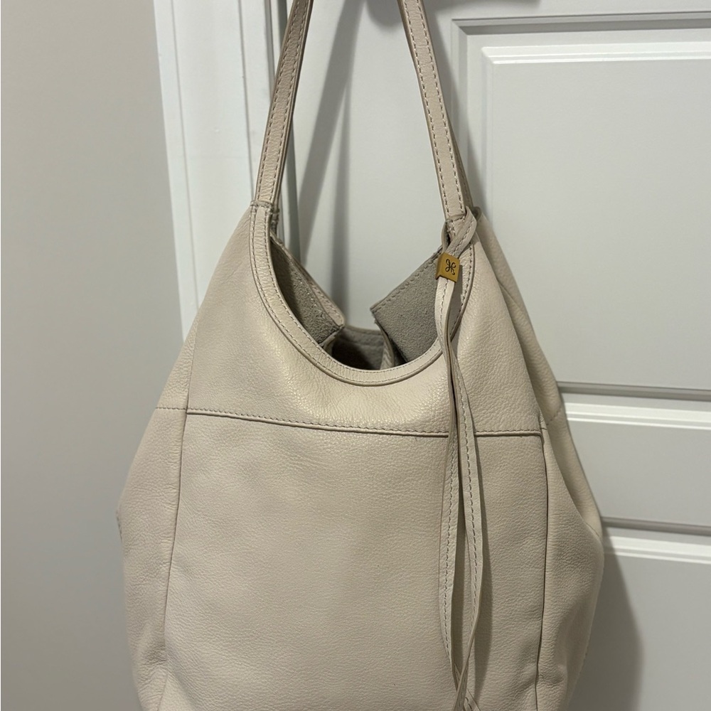 HOBO Cream Leather Shoulder Bag